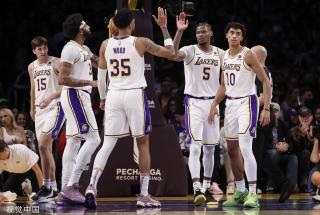 他退役后创 他退役后创