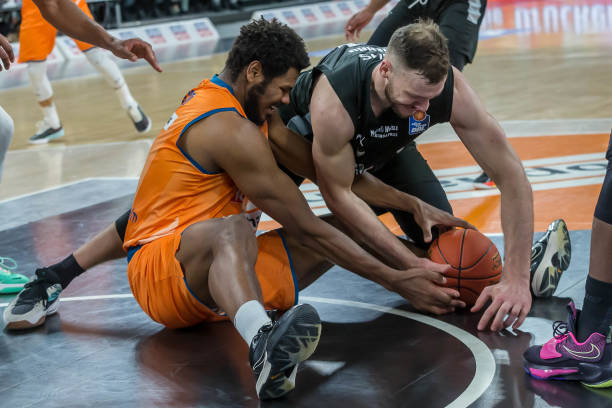 库里63秒 库里63秒